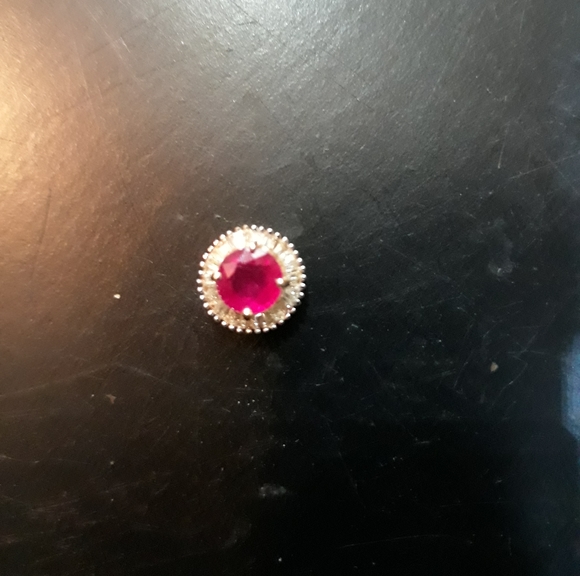 Natural Ruby/Diamond Pendant B10